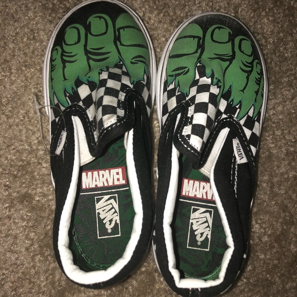 Toddler Hulk Slip on Vans!